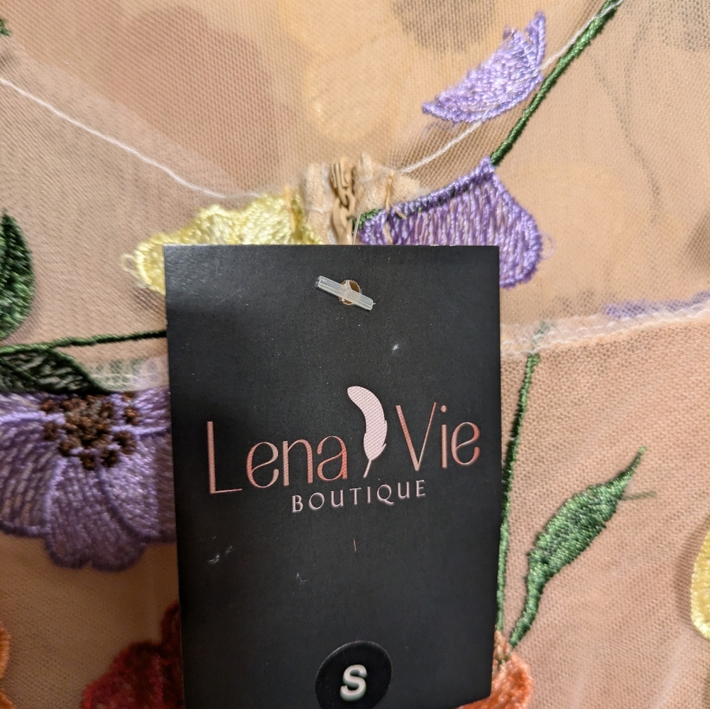 Lena Vie Boutique Floral Embroidered Sheer Dress Size Small - Picture 9 of 12